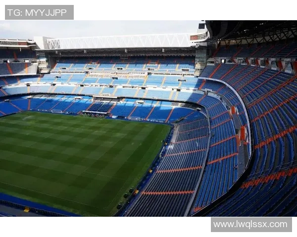 聚焦世界足球巨星成长故事与球场传奇风采全景深度多维度解读